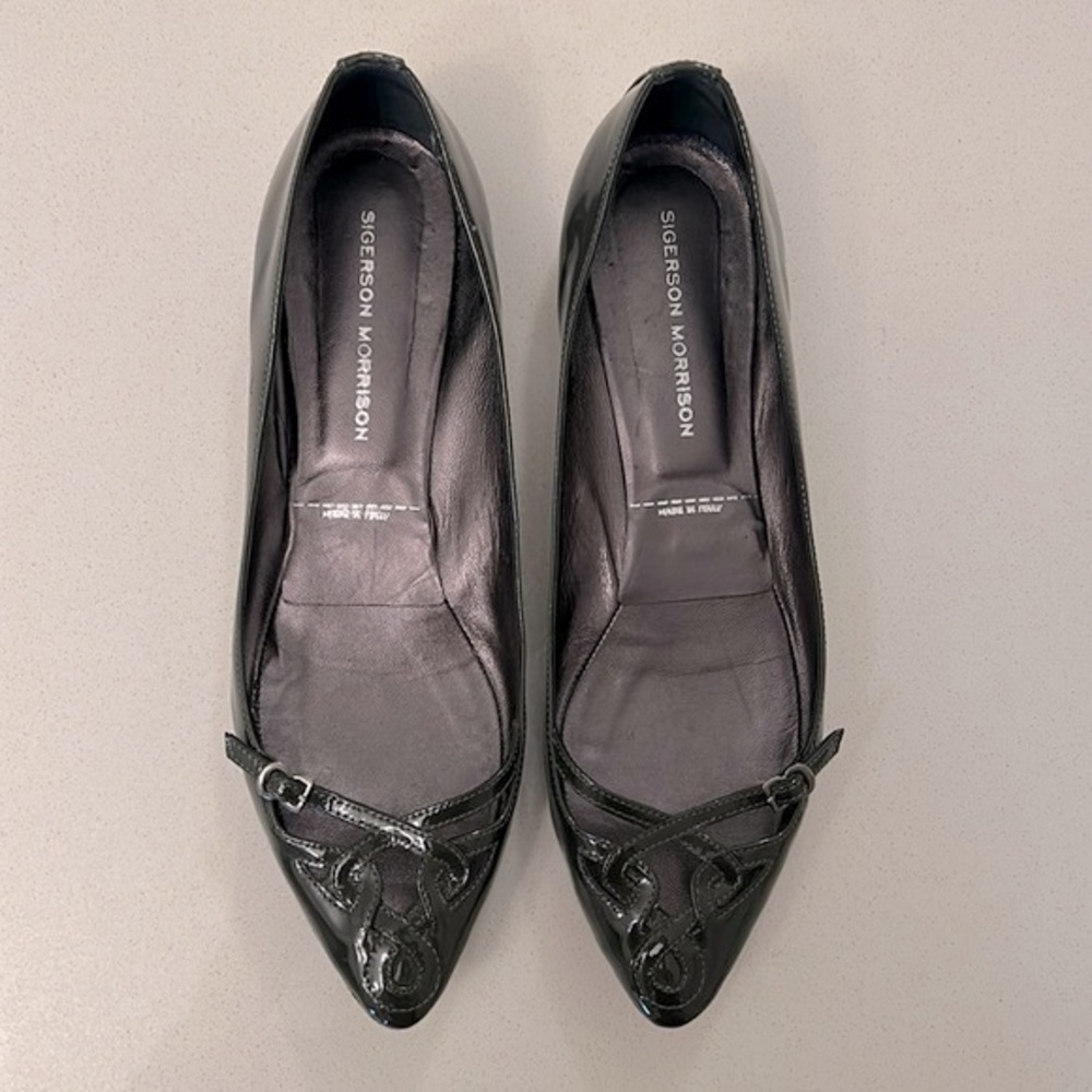Sigerson Morrison Ballet Flats with Pointed Toe Leather Details Size 7